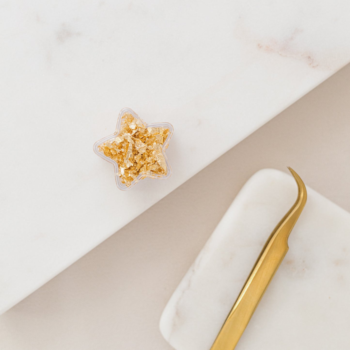 Star Gold Foil Leaf Pot & Gold Tweezer