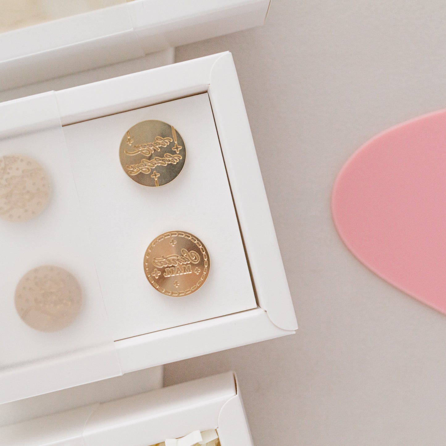 ✧ 40% OFF ✧ Four Wax Stamps & One Handle – Kethstudio x Wish Upon A Calligraphy