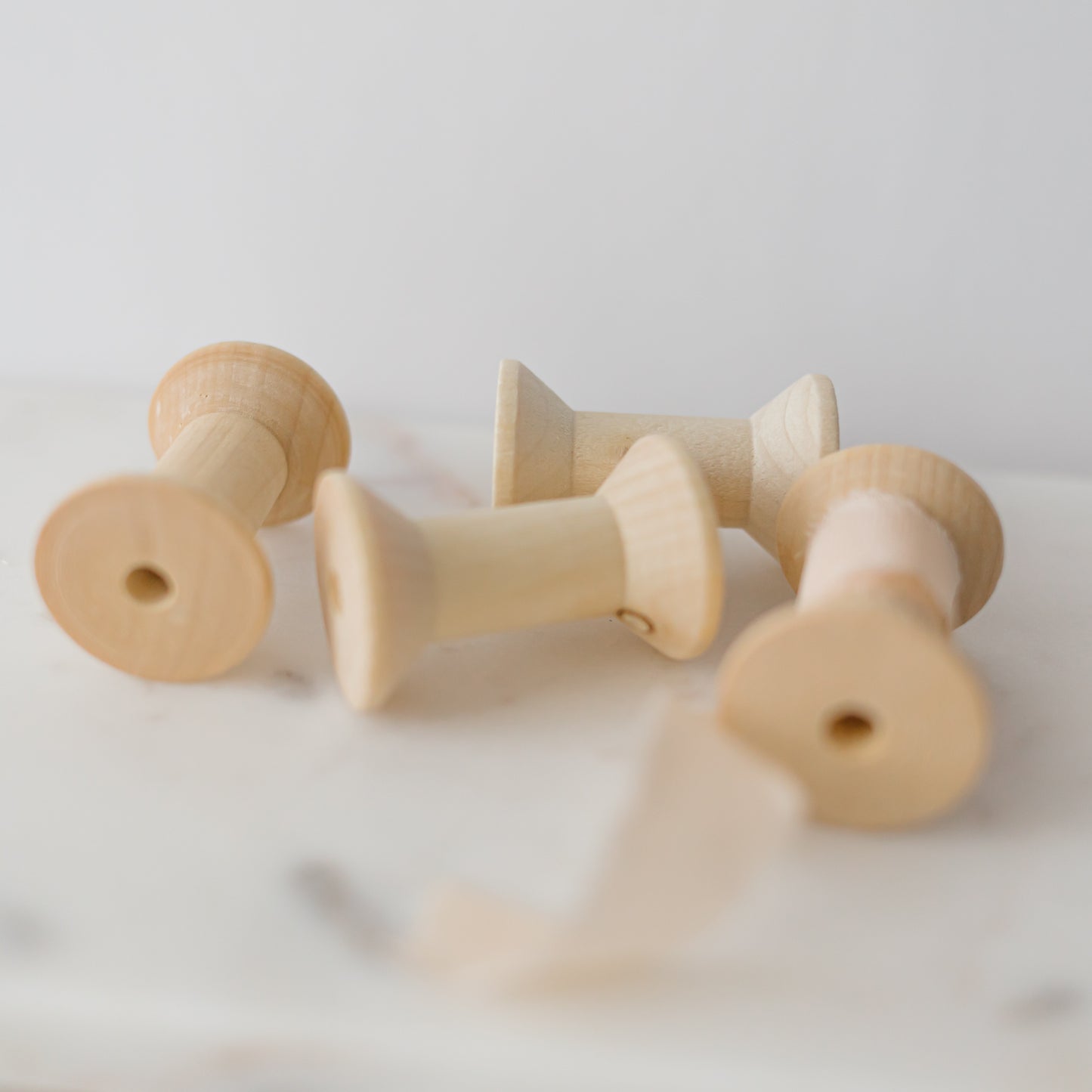 5 Wooden Spools