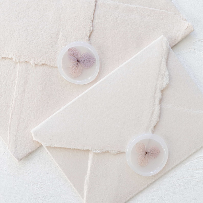 Pastel Purple Hydrangea Vellum Seals