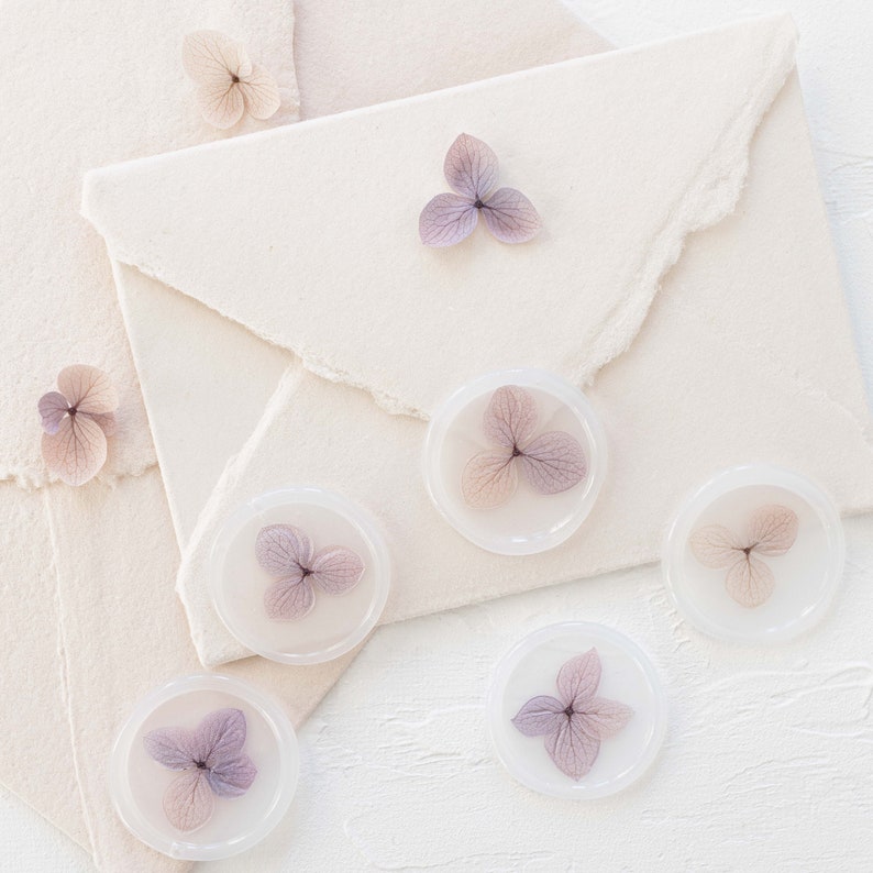 Pastel Purple Hydrangea Vellum Seals